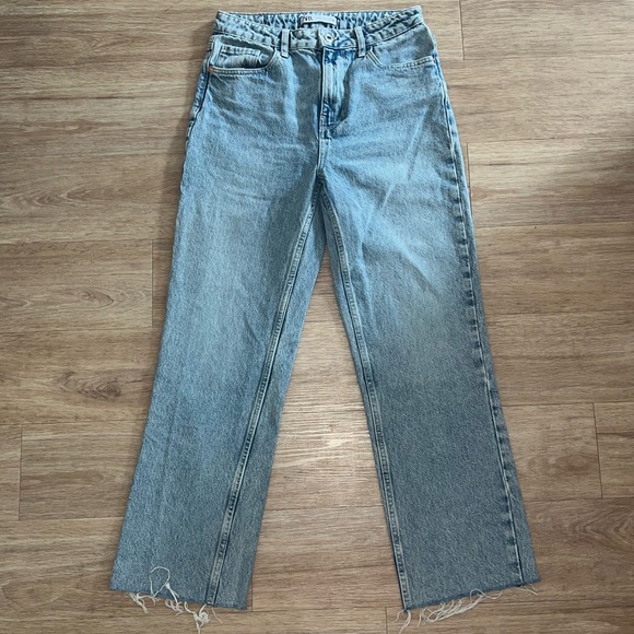Zara jeans - Picture 1 of 3